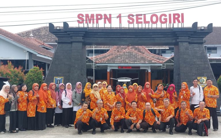 Ayo Berbagi Praktik Baik Kombel MGMP Matematika SR 01 Numerasi