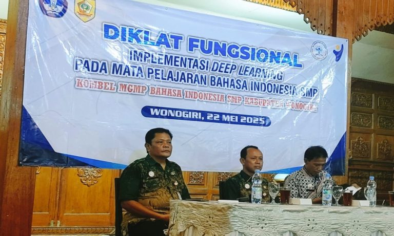 Kombel Bahasa Indonesia Sukses Gelar Diklat Fungsional “Implementasi Deep Learning pada Mata Pelajaran Bahasa Indonesia SMP”