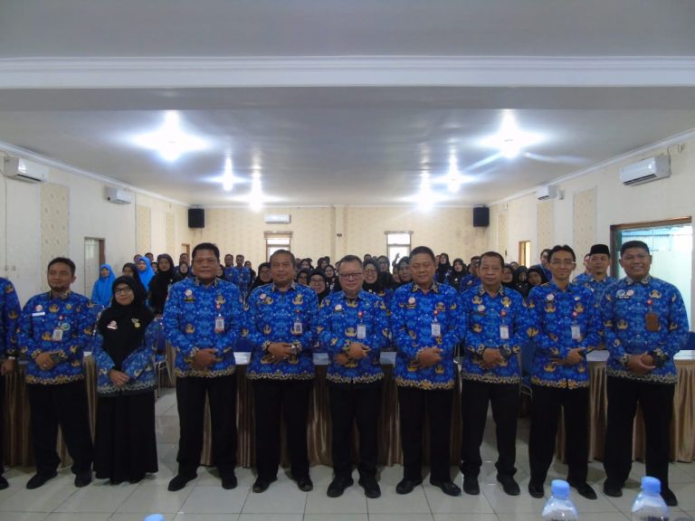 Workshop Menyiapkan Generasi Emas Dengan Digitalisasi Pembelajaran, Coding, dan Artificial Intelegence